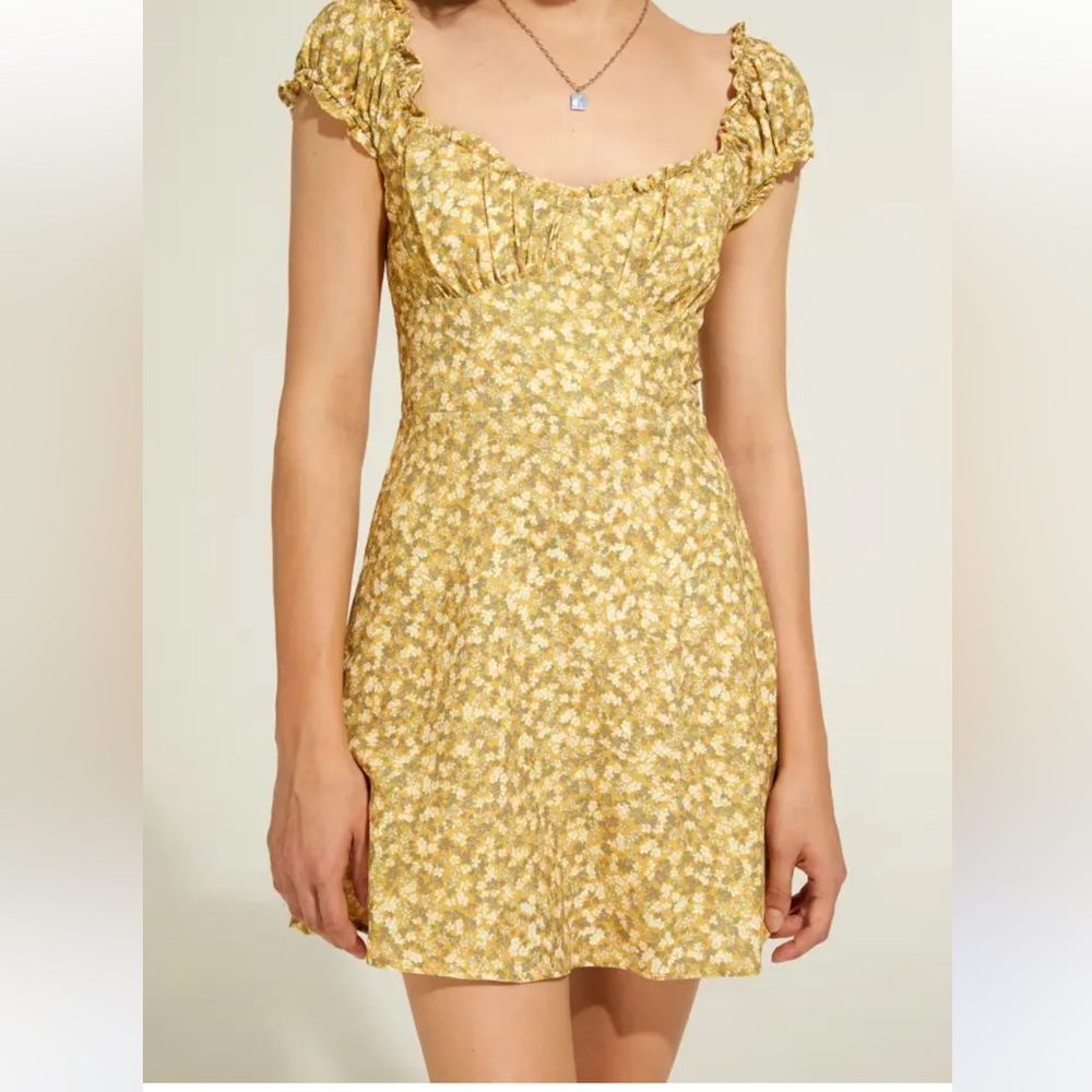 Zara Yellow and Cream Floral Dress - Picture 11 of 11